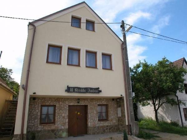 Pensjonat nad winiarską piwniczką Hlohovec