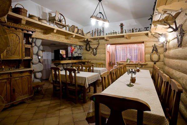 Jadalnia w góralskim stylu