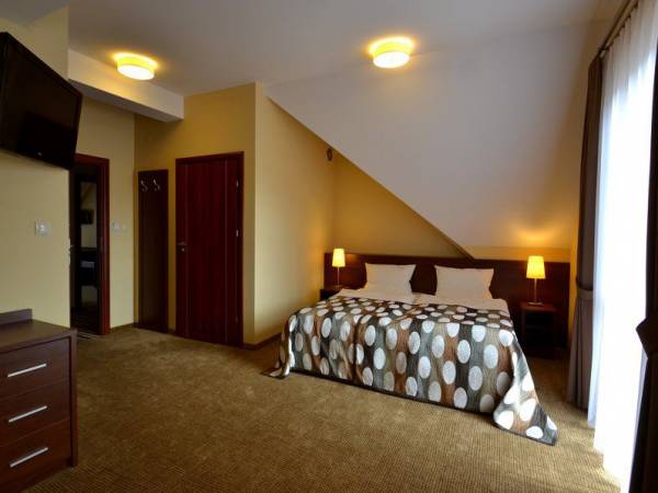 Pensjonat Crosna SPA