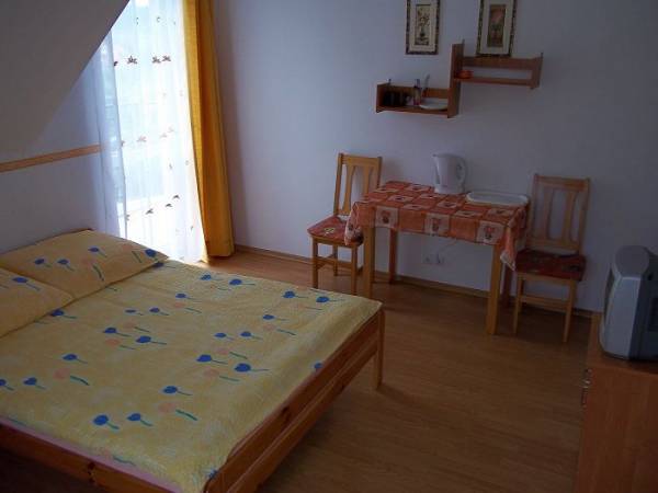 Pok.2/3 osob.z łazienką i balkonem