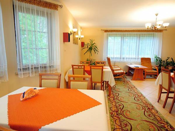 Pokoje do wynajęcia Akacja