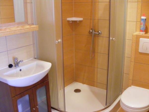 pokój nr 02 parter; 4-osobowy