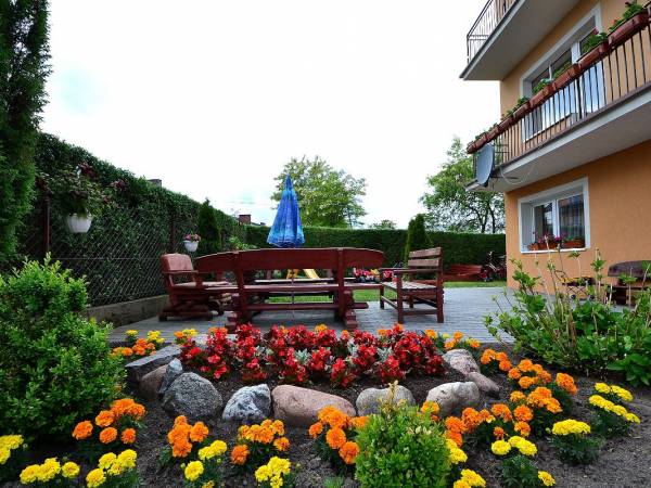 Pokoje i Apartamenty u Kryni