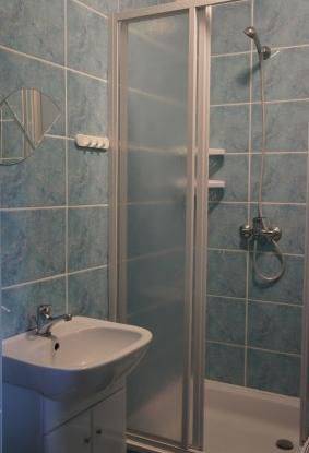 łazienka w pokoju nr3