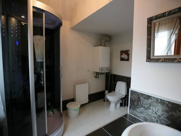 Łazienka przy Apartamencie