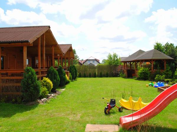 Domki i pokoje Nadia