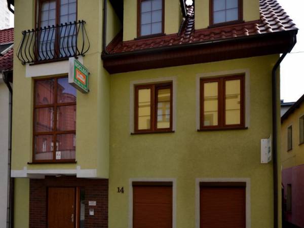 NOCLEGI NA PLACU SłOWIAŃSKIM