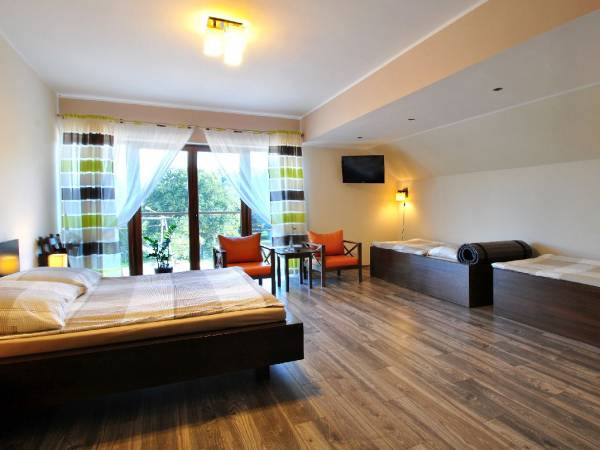 Swornegacie - Restauracja i Pokoje gościnne