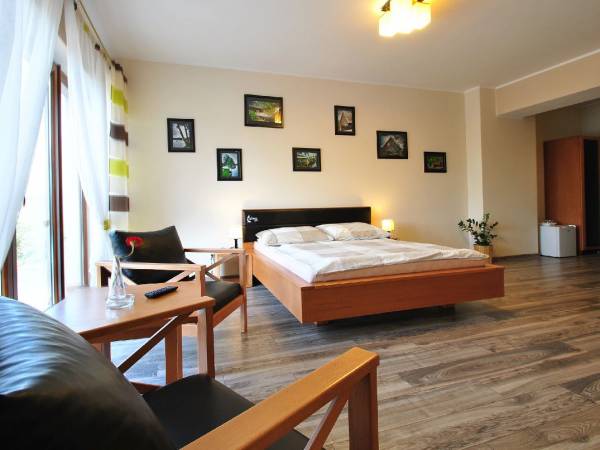 Swornegacie - Restauracja i Pokoje gościnne