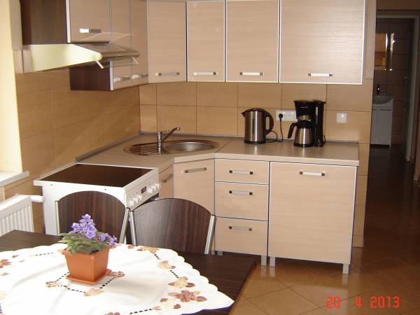 Pod Wrzosem - Noclegi Pracownicze, Pokoje Gościnne