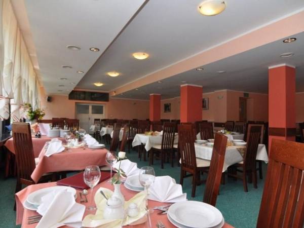 UZDROWISKO MUSZYNA NAD POPRADEM