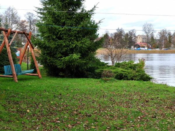 Domek letniskowy całoroczny nad jeziorem