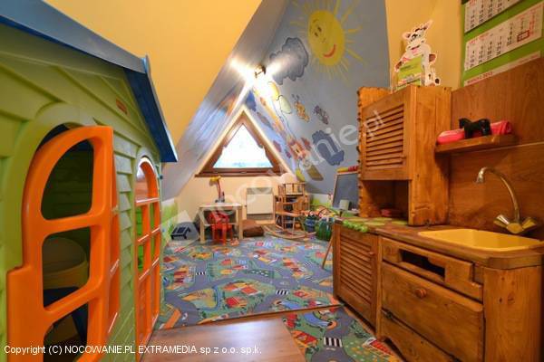 Modom POKOJE I APARTAMENTY