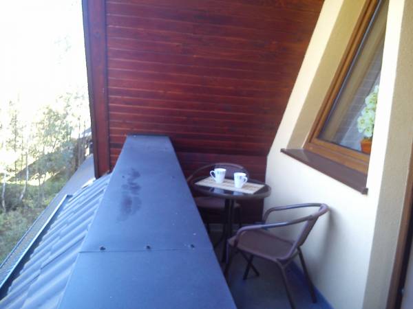 Modom POKOJE I APARTAMENTY