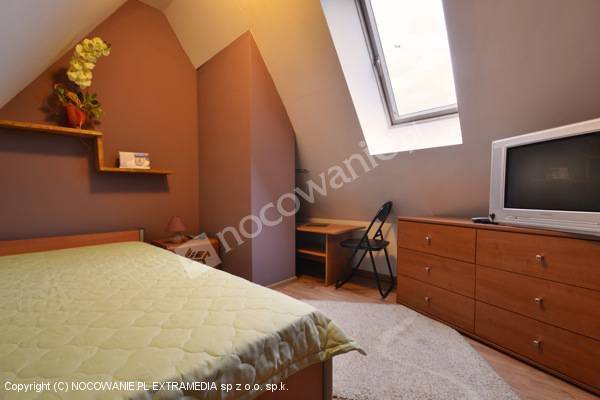 Modom POKOJE I APARTAMENTY