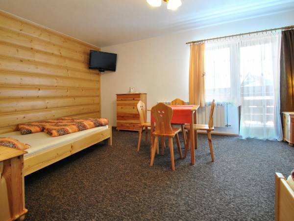 Pokój nr 4- o podwyższonym standardzie (4-osobowy)