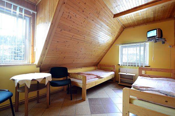 pokój 2 osobowy z łazienką i aneksem kuchennym