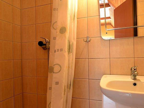 łazienka pokoju 2 osobowego