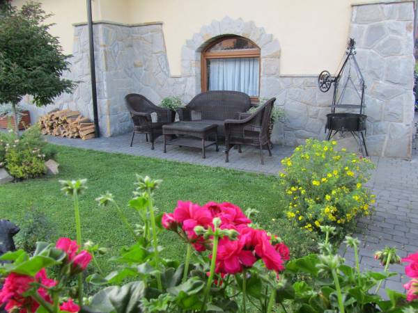 wypoczynek w ogrodzie