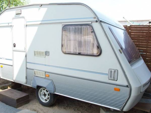 Przyczepa kempingowa 3-os Mauritius Mielno