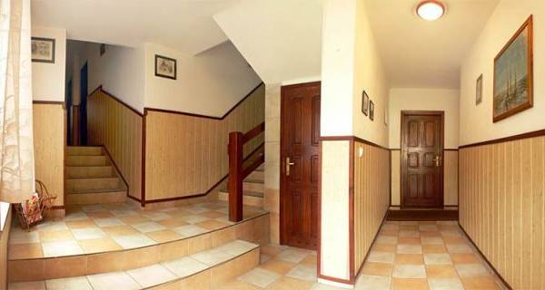 Szerokie i widne korytarze