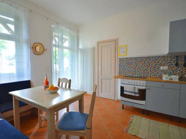 Apartament N4, Salon