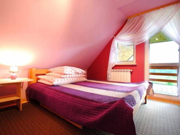 pokój złożem małżeńskim