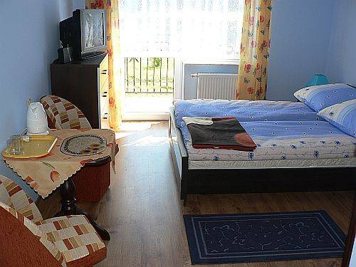 Willa Adek - Pokoje i Domki Apartamentowe