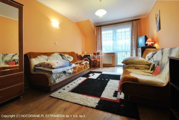 Willa Adek - Pokoje i Domki Apartamentowe