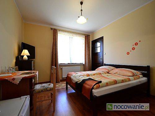 Willa Adek - Pokoje i Domki Apartamentowe