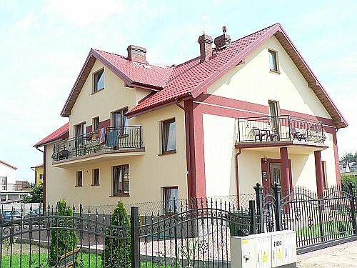 Willa Adek - Pokoje i Domki Apartamentowe