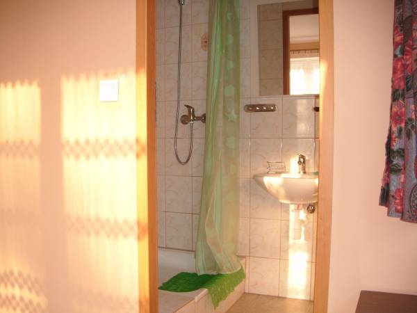 Łazienka pokoju nr 8