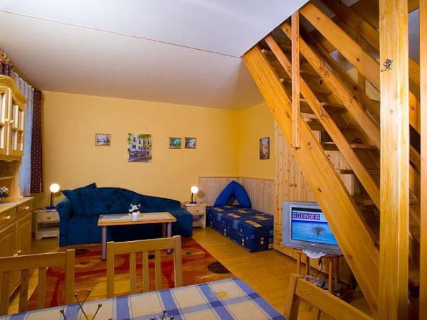 3-pokojowy apartament 3/8