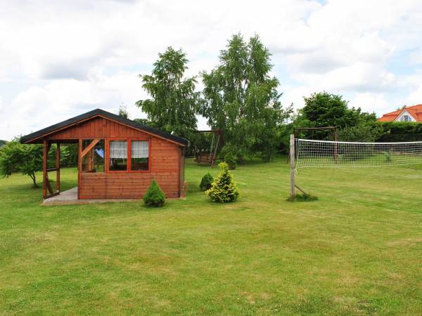 altana ,ogród do zabaw i wypoczynku