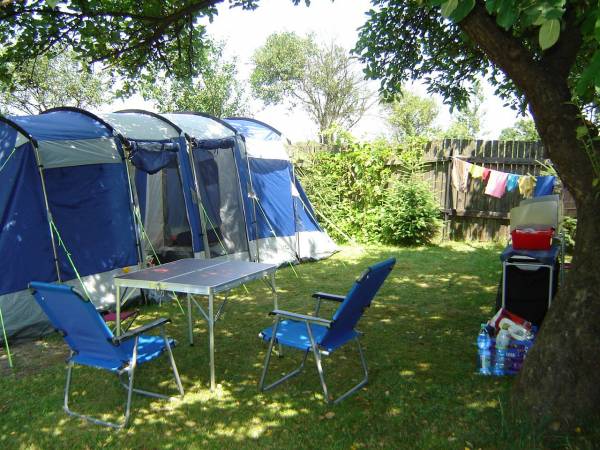 Możliwość rozbicia namiotu