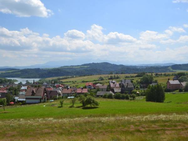 Widok na jezioro Czorsztyńskie