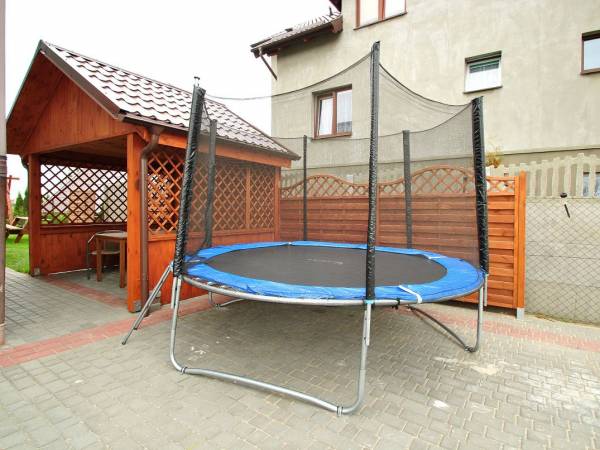 Altanka i trampolina