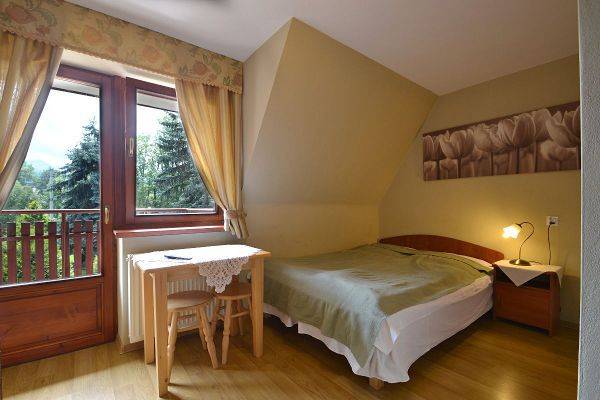 Pokój 2 osobowy z łazienką,wifi,łóżko małżeńskie.