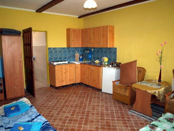 pokój nr 5 - dwuosobowy parter z tarasem