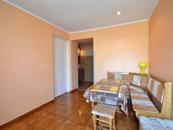 Aneks jadalny parter