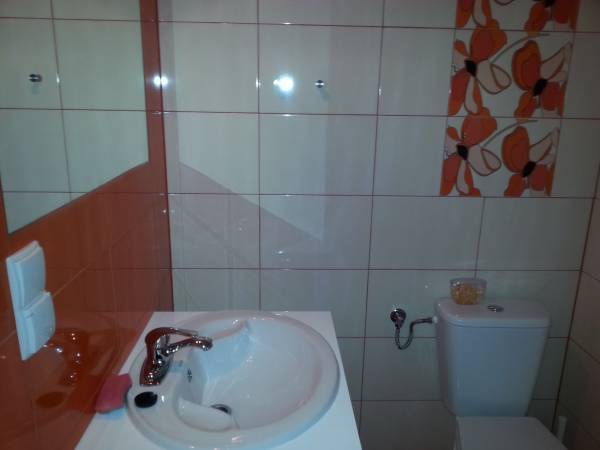 ŁAZIENKA POKÓJ NR 8