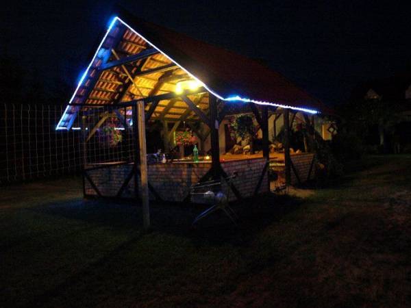 altana z grillem murowanym