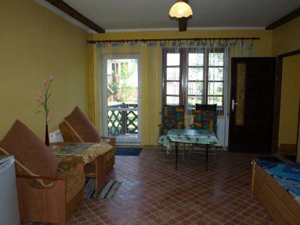 pokój nr 5 - dwuosobowy parter z tarasem