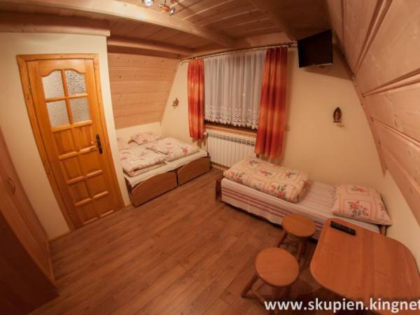 Pokoj 4 os. z łazienka