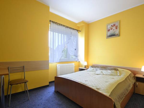 Pensjonat TURYSTA i Karczma pod Tęczą