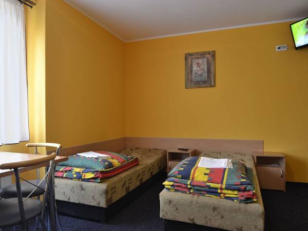 Pensjonat TURYSTA i Karczma pod Tęczą