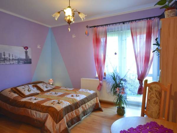 pokój dwuosobowy z wejściem z zewnątrz