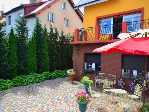 Pokoje i apartamenty Dom Gościnny Alina 