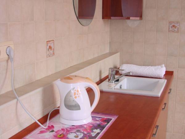 Pokój 2 osobowy/1 osobowy z umywalką