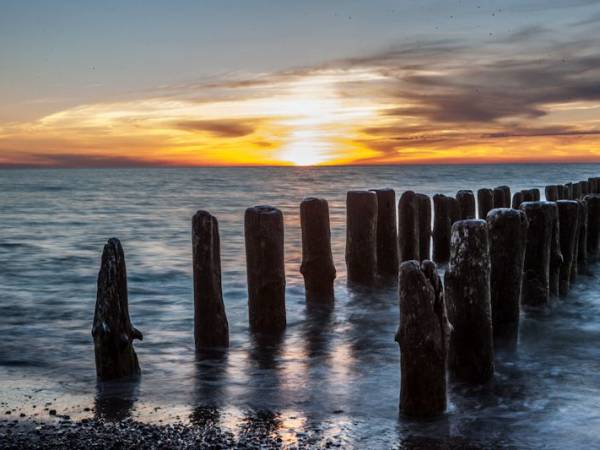 Zachód słońca na mieleńskie plaży.
